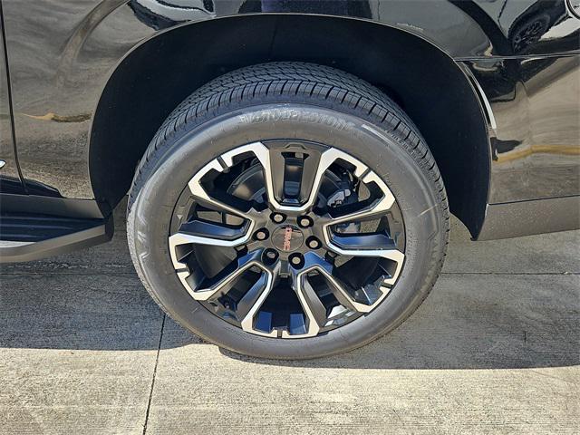 new 2025 GMC Yukon XL car, priced at $82,224