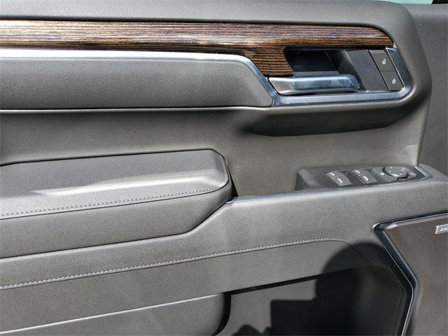 new 2025 GMC Sierra 1500 car, priced at $53,824