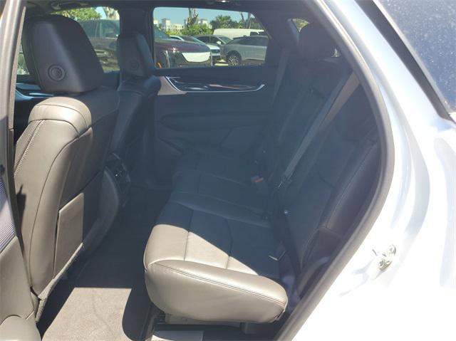 new 2025 Cadillac XT5 car, priced at $56,790
