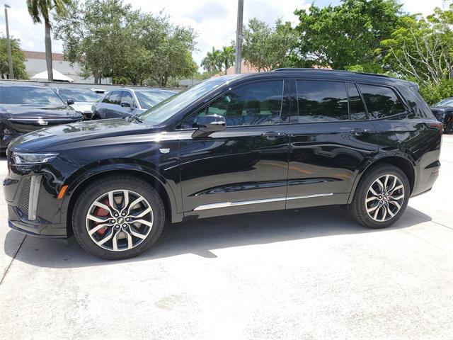 new 2025 Cadillac XT6 car, priced at $61,615