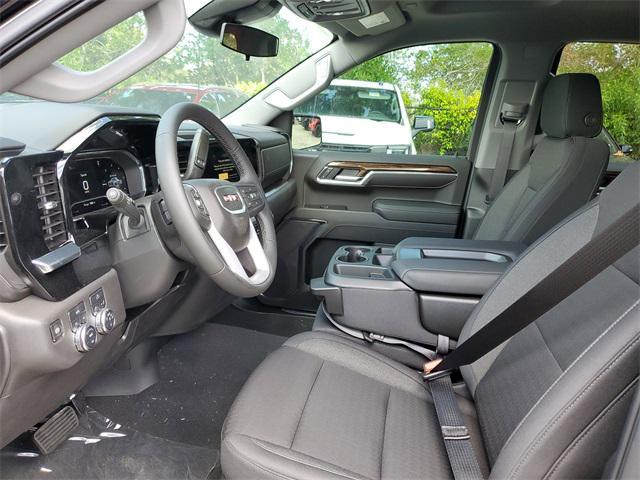 new 2025 GMC Sierra 1500 car, priced at $48,225