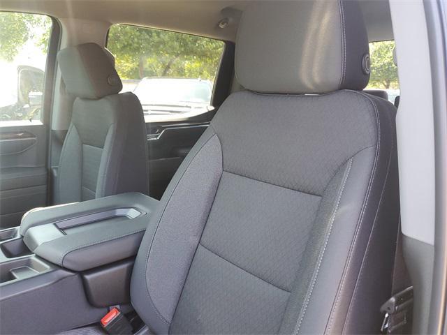 new 2025 GMC Sierra 1500 car, priced at $52,584