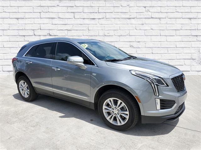 new 2024 Cadillac XT5 car, priced at $39,761