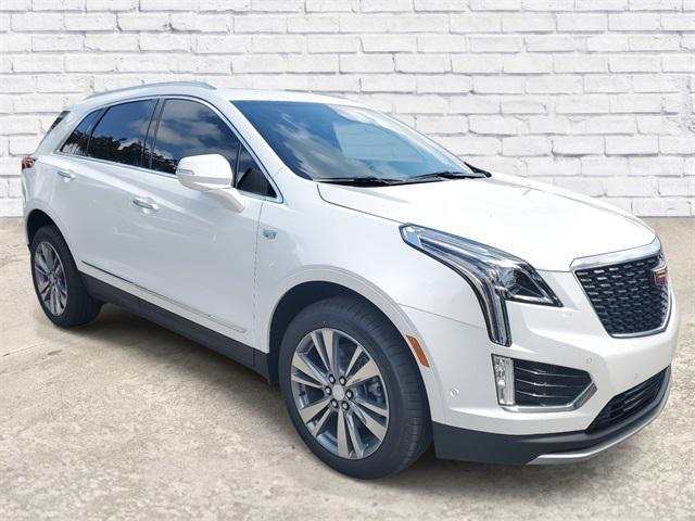 new 2025 Cadillac XT5 car, priced at $56,690