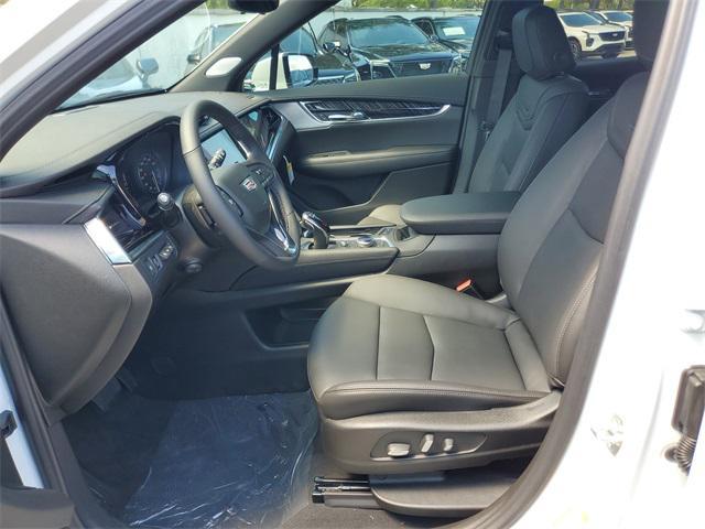 new 2025 Cadillac XT6 car, priced at $59,165