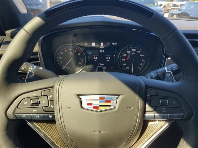 new 2025 Cadillac XT6 car, priced at $74,665