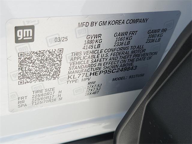 new 2025 Chevrolet Trax car, priced at $25,735