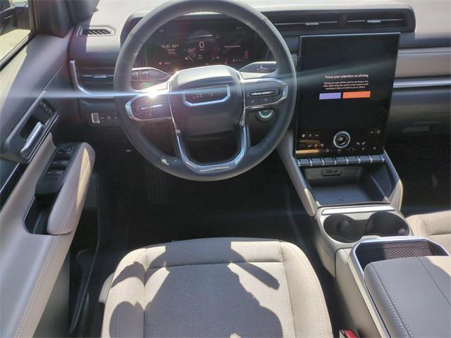 new 2025 GMC Terrain car, priced at $28,876