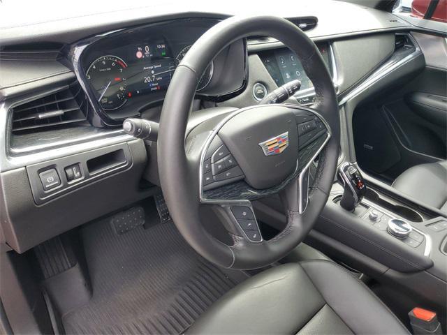 used 2020 Cadillac XT5 car, priced at $24,655