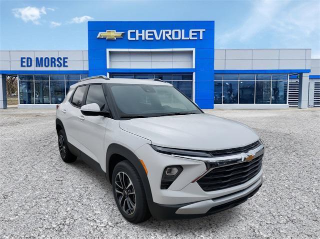 new 2025 Chevrolet TrailBlazer car, priced at $25,272