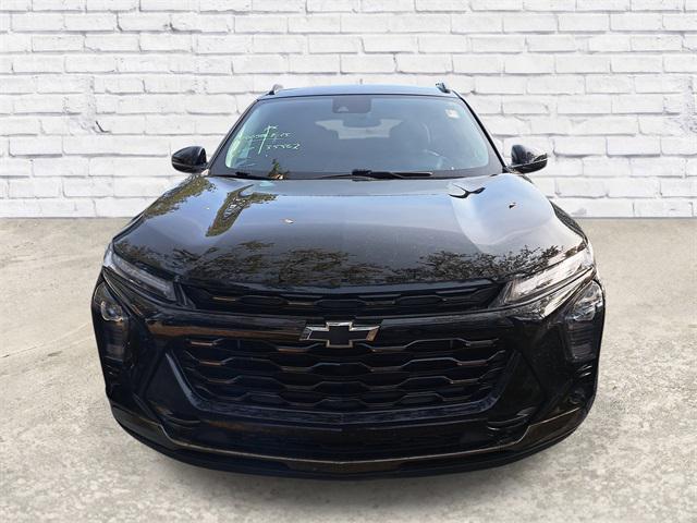 used 2024 Chevrolet Trax car, priced at $23,672