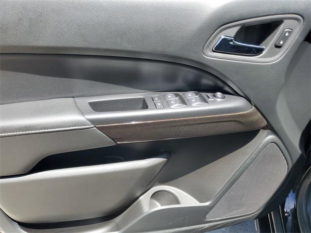 used 2022 GMC Canyon car, priced at $28,995