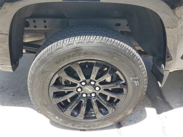 used 2022 GMC Canyon car, priced at $28,995