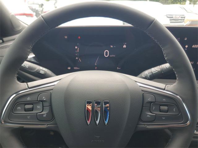 new 2025 Buick Envista car, priced at $26,753