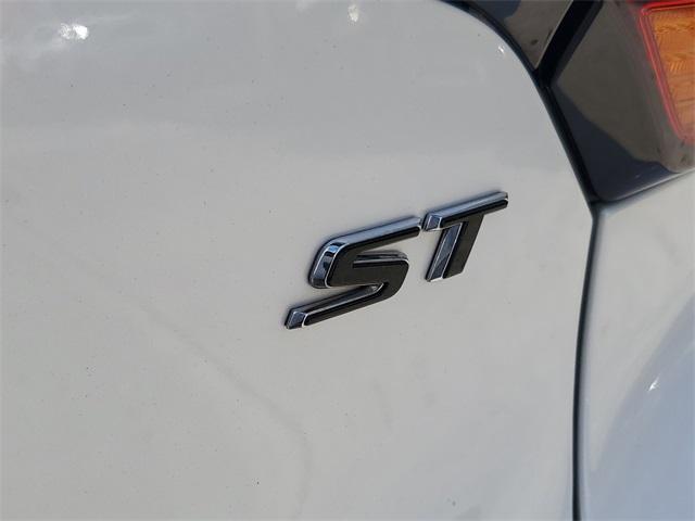 used 2022 Buick Encore GX car, priced at $19,995