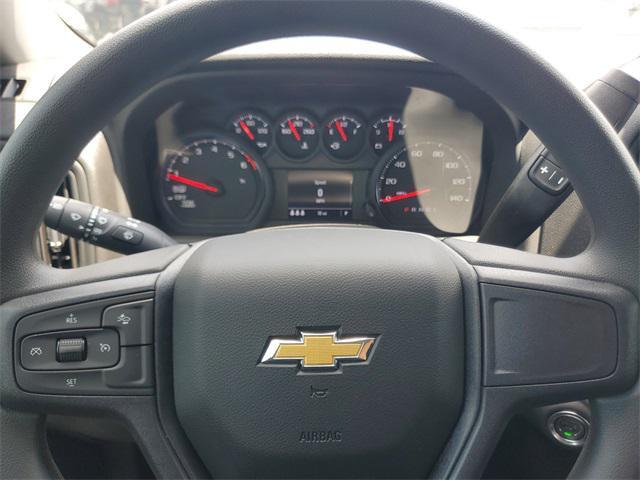new 2025 Chevrolet Silverado 1500 car, priced at $38,243