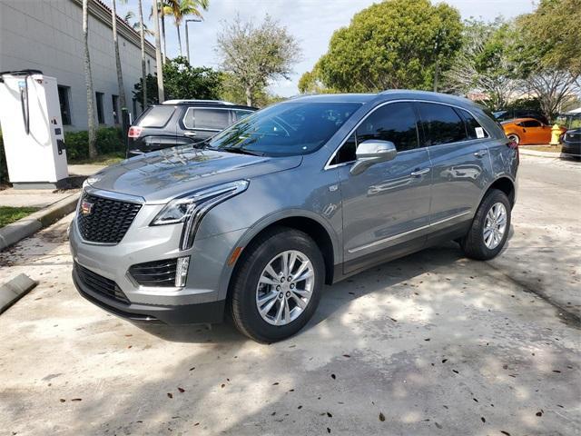 new 2024 Cadillac XT5 car, priced at $45,290