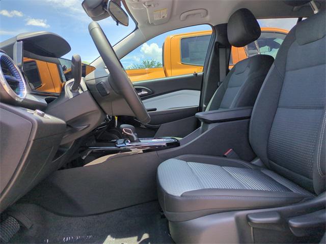 new 2025 Chevrolet Trax car, priced at $24,211