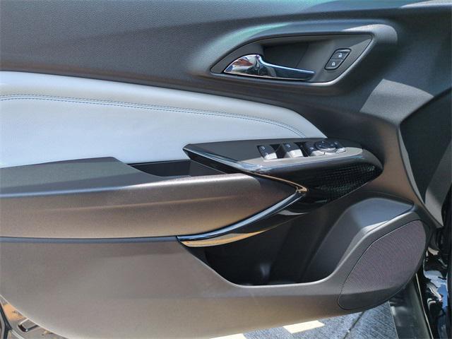 new 2025 Chevrolet Trax car, priced at $24,211