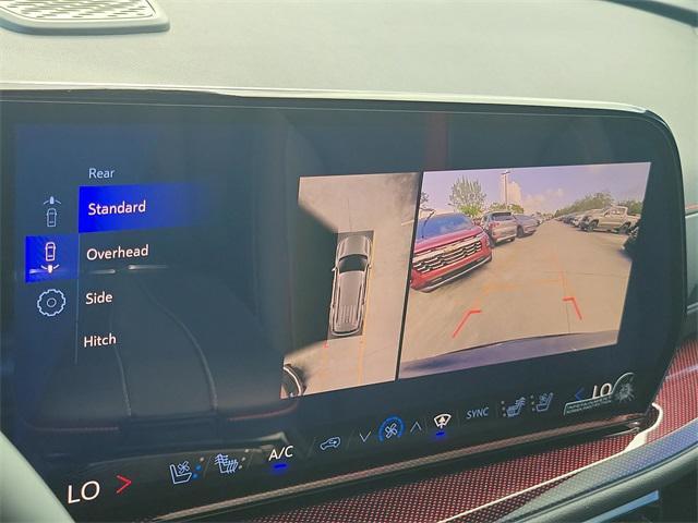 new 2026 Chevrolet Traverse car, priced at $56,412