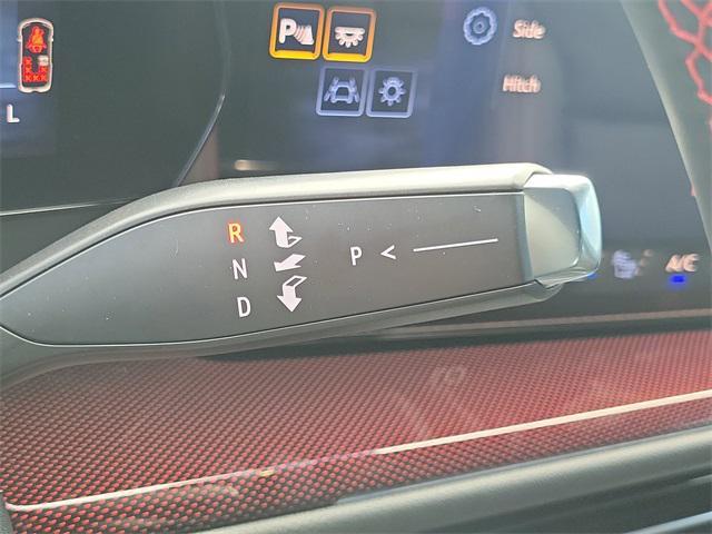 new 2026 Chevrolet Traverse car, priced at $56,412