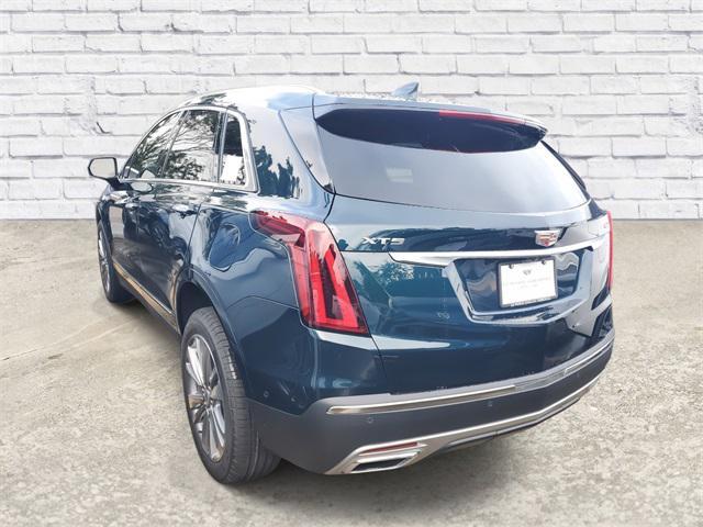 new 2025 Cadillac XT5 car, priced at $54,890