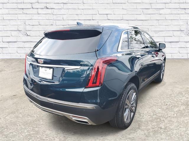 new 2025 Cadillac XT5 car, priced at $54,890