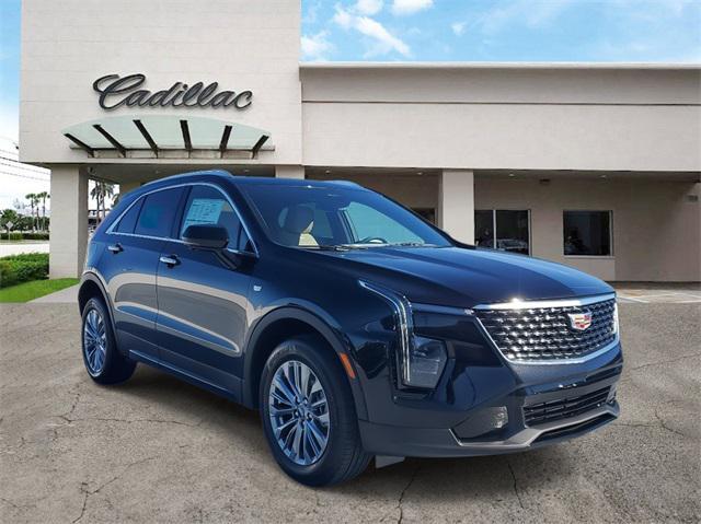 new 2025 Cadillac XT4 car, priced at $44,515