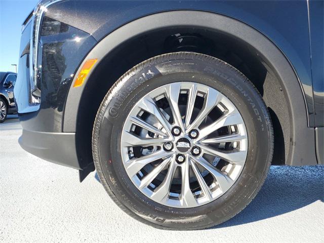 new 2025 Cadillac XT4 car, priced at $44,515