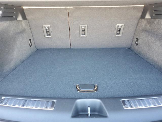 new 2025 Cadillac XT4 car, priced at $44,515