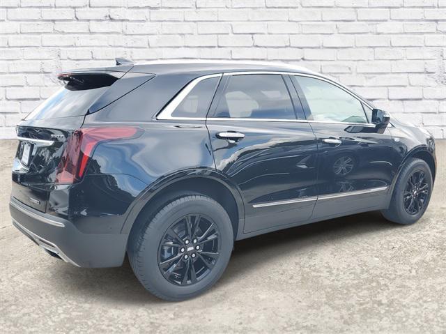 used 2021 Cadillac XT5 car, priced at $33,699