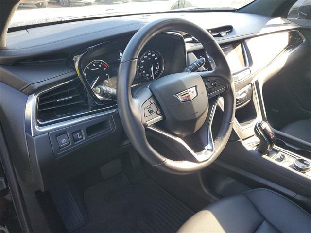 used 2024 Cadillac XT6 car, priced at $40,499