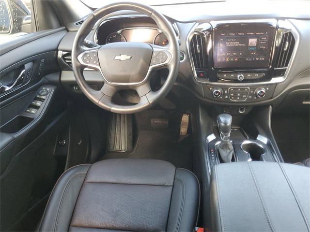 used 2022 Chevrolet Traverse car, priced at $32,364