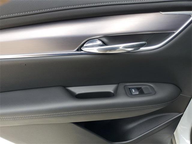 used 2023 Cadillac XT6 car, priced at $30,898