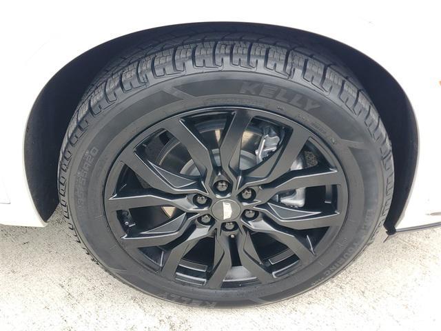 used 2023 Cadillac XT6 car, priced at $30,898