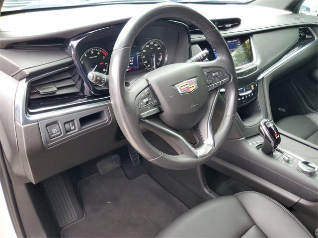 used 2023 Cadillac XT6 car, priced at $30,898