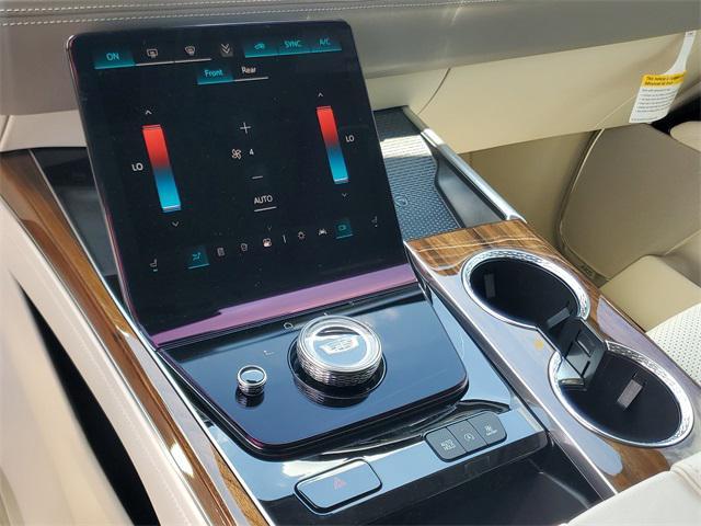 new 2025 Cadillac Escalade ESV car