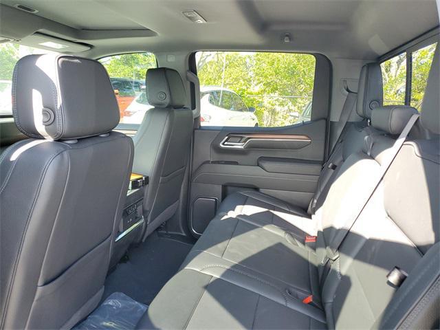new 2025 GMC Sierra 1500 car