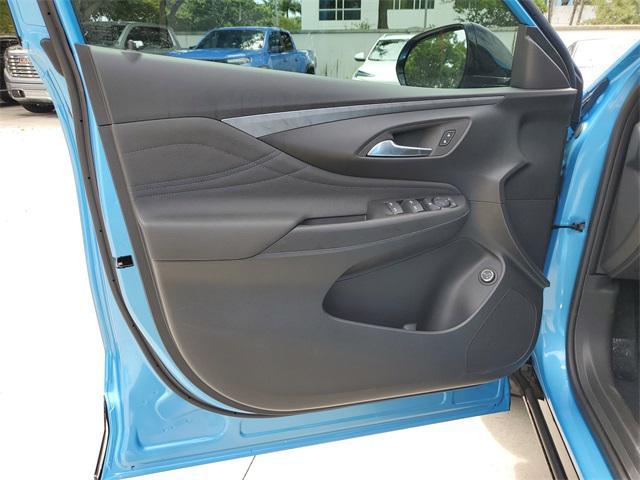 new 2025 Buick Envista car, priced at $26,849