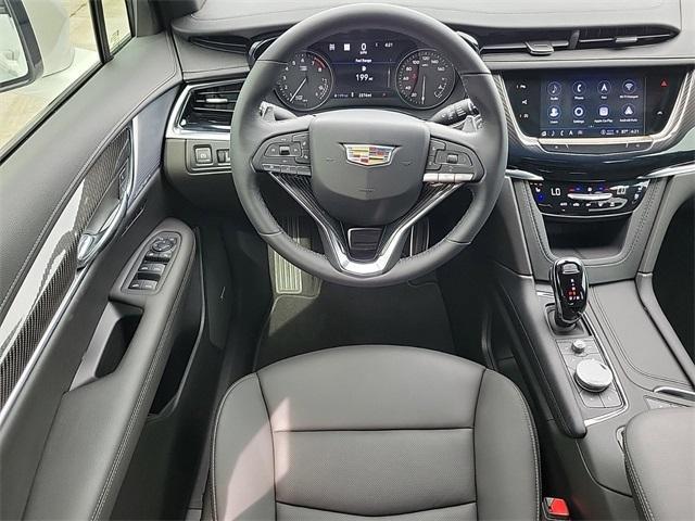 new 2024 Cadillac XT6 car, priced at $66,065