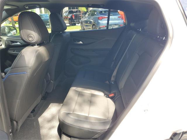 new 2025 Buick Envista car, priced at $29,707