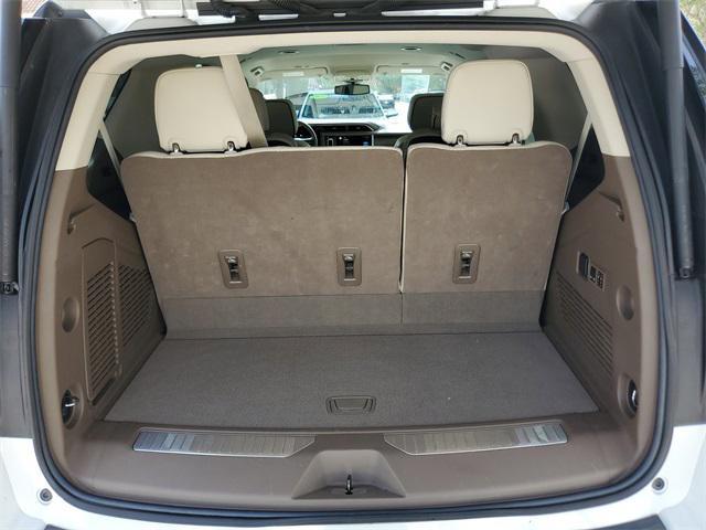 used 2022 GMC Yukon car, priced at $54,222