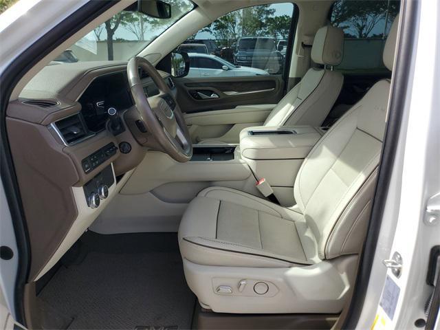 used 2022 GMC Yukon car, priced at $54,222