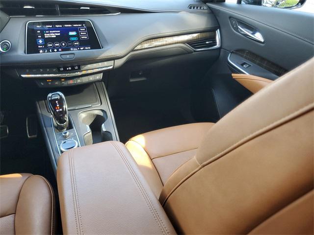 used 2022 Cadillac XT4 car, priced at $26,980