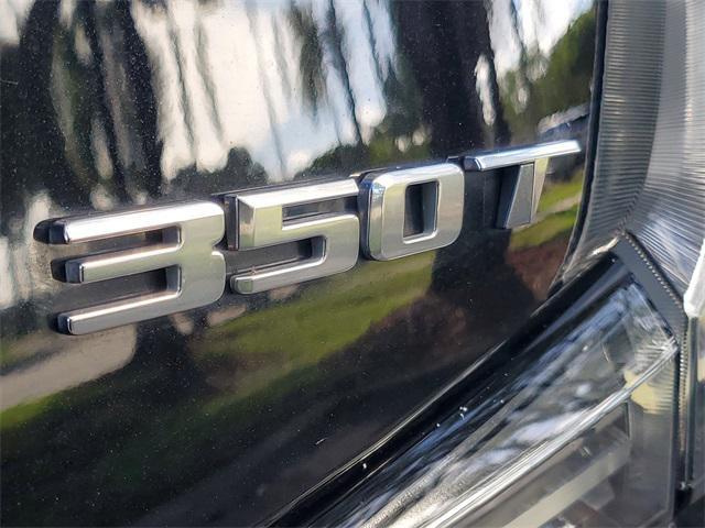 used 2022 Cadillac XT4 car, priced at $26,980