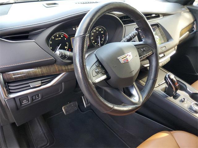 used 2022 Cadillac XT4 car, priced at $26,980