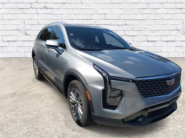 new 2025 Cadillac XT4 car, priced at $41,990