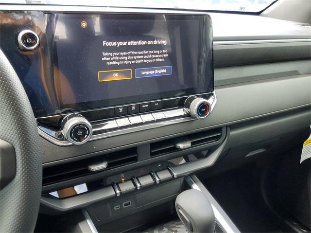 new 2025 Chevrolet Colorado car, priced at $33,373