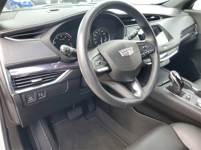 used 2021 Cadillac XT4 car, priced at $18,500