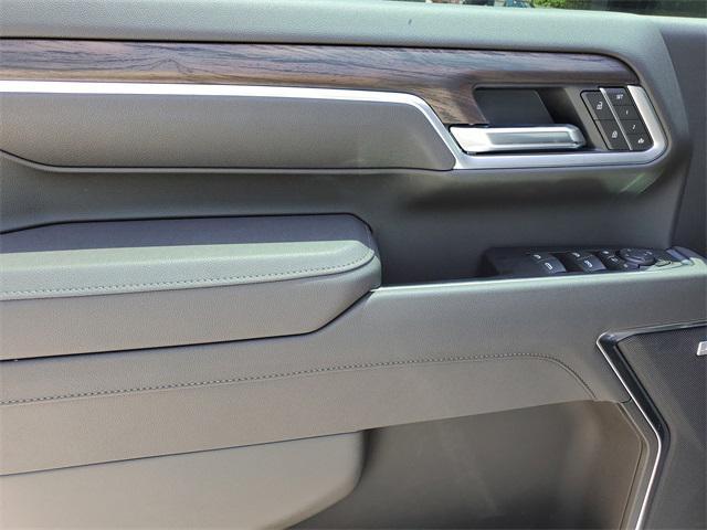 new 2025 GMC Sierra 2500 car, priced at $84,140